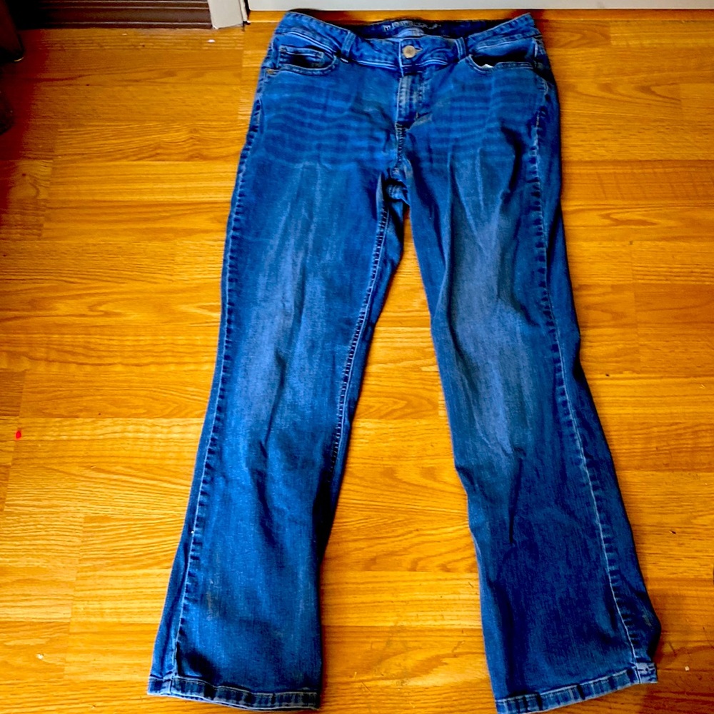 Mid-Rise Maurice’s Jeans!